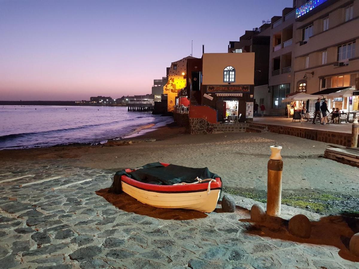 Alquilaencanarias- Medano Beach Tarajal El Médano المظهر الخارجي الصورة